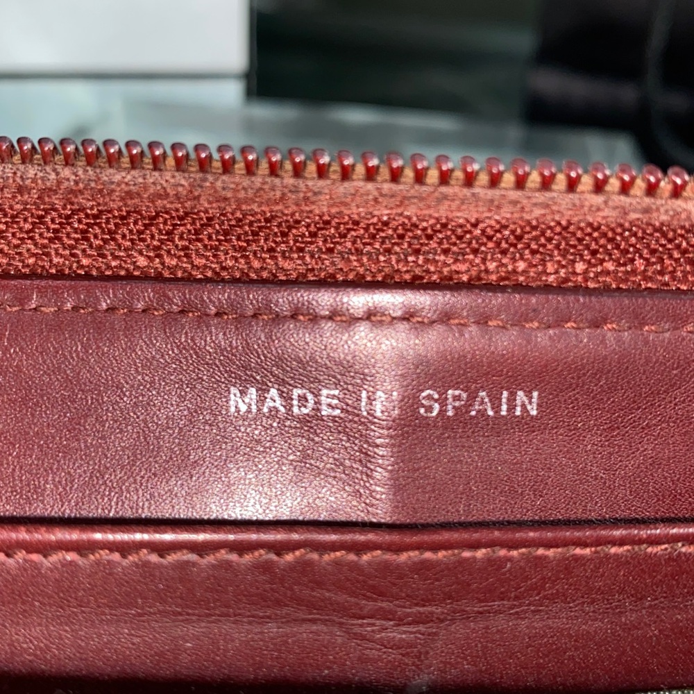 Authentic CHANEL Caviar Timeless CC Zippy Clutch Wallet - Picture 7 of 17